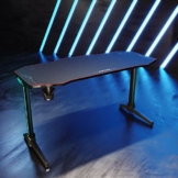 SONNI Gaming Tisch mit LED,140cm großer Oberfläche/PC Tisch/Gaming Desk,2-3 Monitore aufstellbar mit Mausunterlage,Getränkehalterung und Kopfhörerhaken - 1